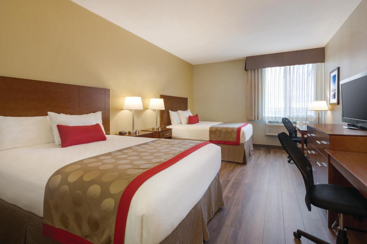 Bakken Airport Xwa Hotel & Studios Williston Bagian luar foto