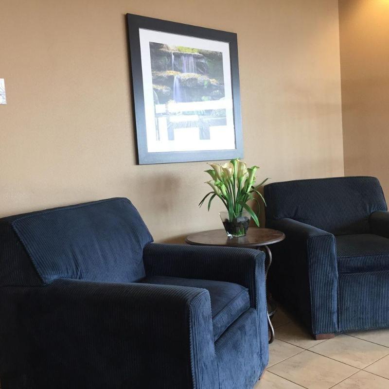 Bakken Airport Xwa Hotel & Studios Williston Bagian luar foto